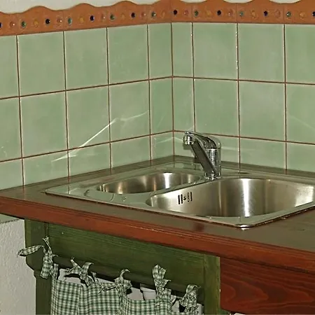Cvita - Garden Hideaway Apartament Veli Lošinj
