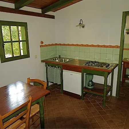 Apartament Cvita - Garden Hideaway *