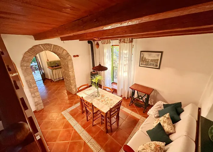 Cvita 公寓 Veli Lošinj